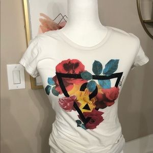 Small Guess shirt